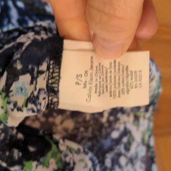 Calvin Klein Sheer Impressionist Blouse Blue Green S 🔥Host Pick  1-2-25🔥 - Picture 9 of 12